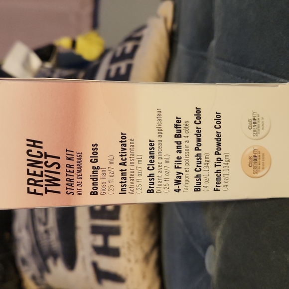 Color Club SEREN-DIP-ITY Serendipity At Home Nail Color Dip Kit French Twist - Picture 3 of 3